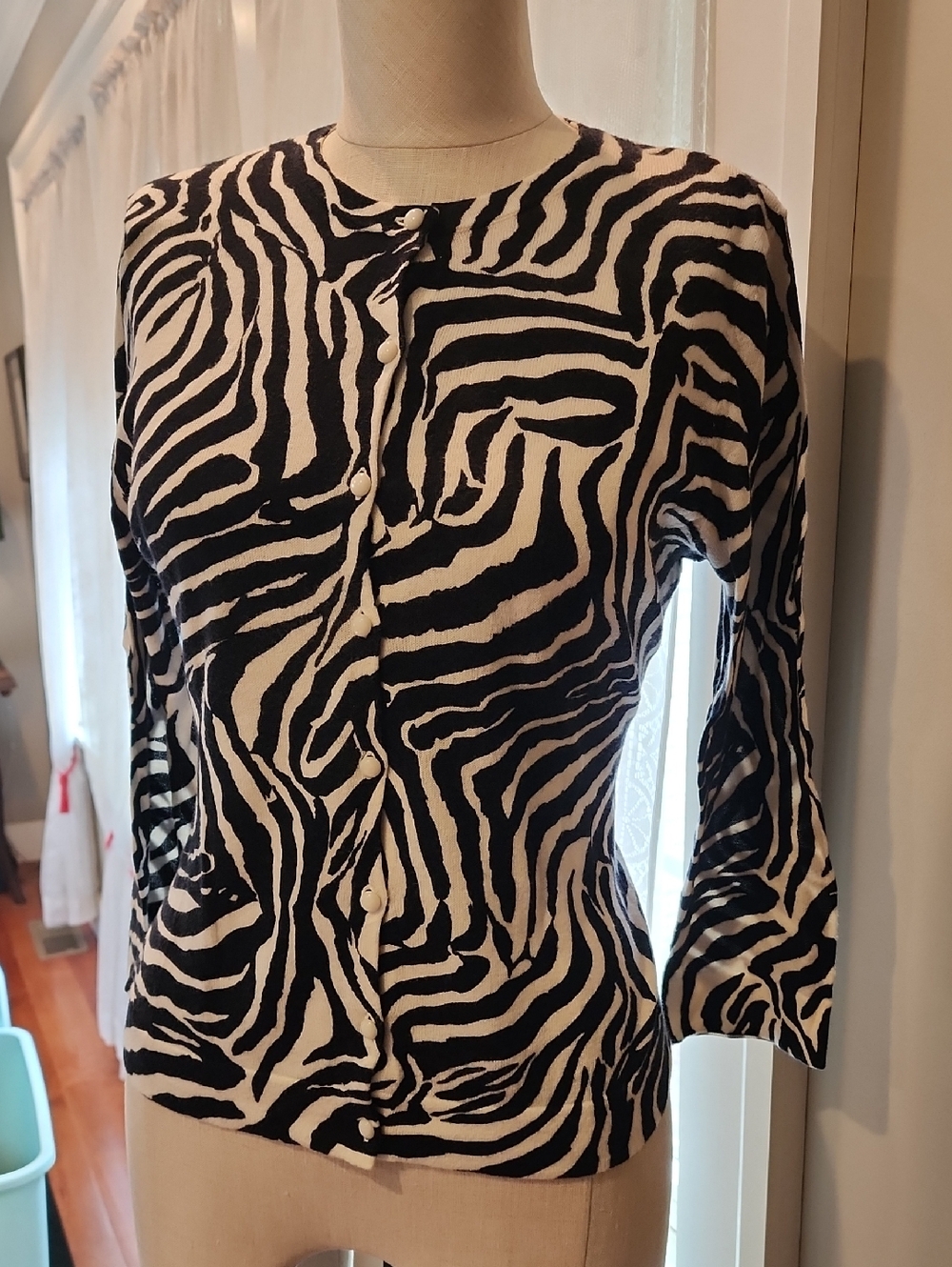 Ann Taylor Loft Ivory Knit Button-Up Cardigan